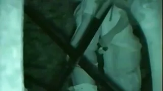 Ale kojos Legendos Didelis Gaidys vos tinka Delilah Da nusiskuto šiknius.