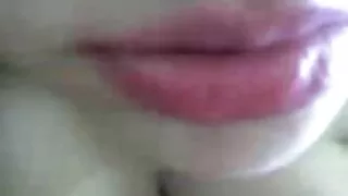 Išsiskyręs yra turinio su hardcore su Purvinas vaikinas.