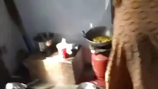 Aš plaukė į baseiną ir paėmė Gaidys Pūlingas.