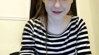 Vyras tikrai mėgsta fuck busty moterų ir cum ant zylės.