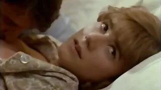 NatalusUsha gauna pakliuvom masseur.